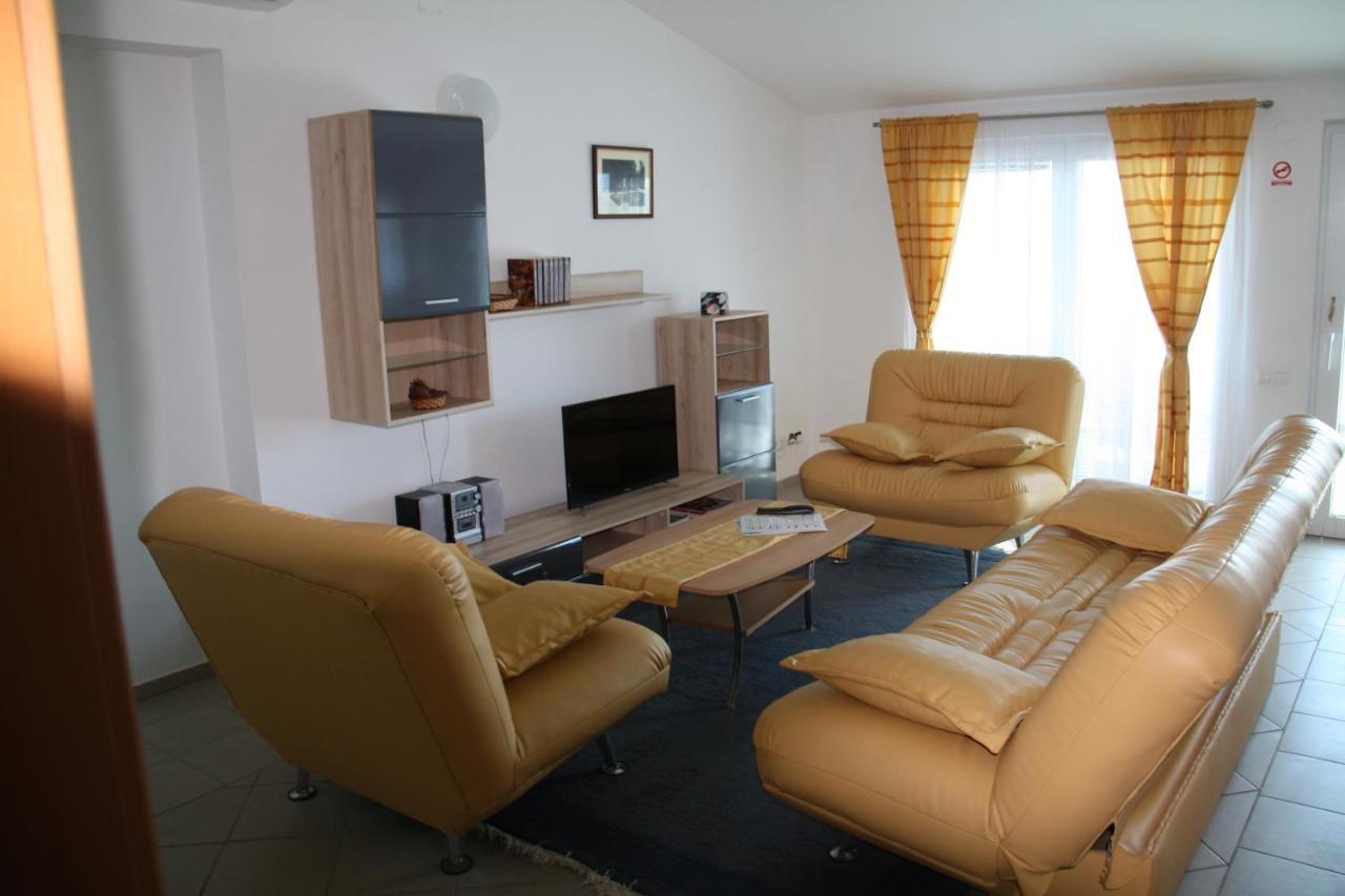 Vila Filipasic Apartment Вир Екстериор снимка