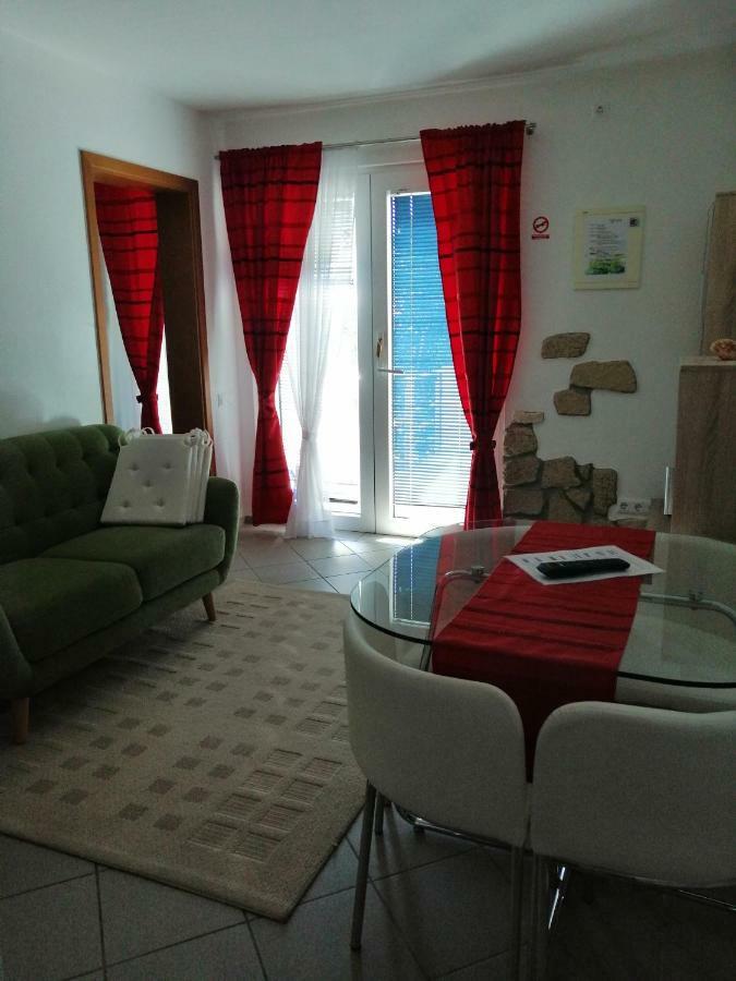 Vila Filipasic Apartment Вир Екстериор снимка