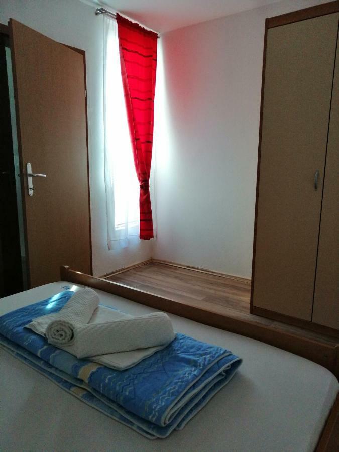 Vila Filipasic Apartment Вир Екстериор снимка